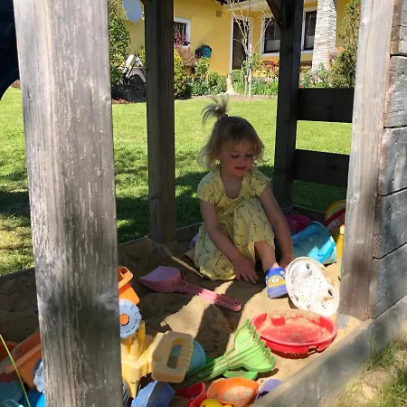 Mama * Haus im Ennstal
